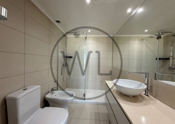 Apartamento T5+1 em Lisboa