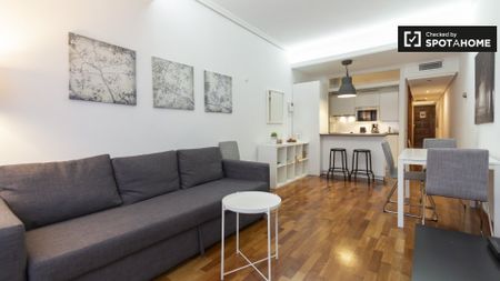 madrid, Community of Madrid 28014 - Photo 4