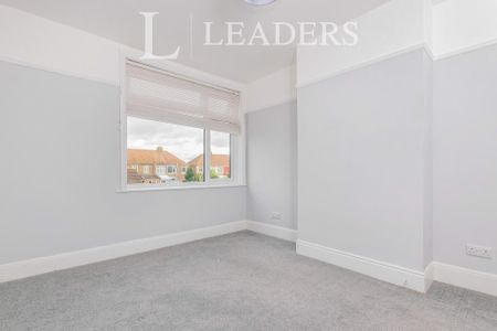 3 bedroom terraced house to rent - Photo 4