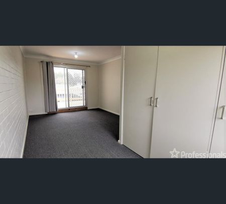 2/21 Cross Street, Forster, NSW 2428 - Photo 3