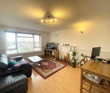 Deansway, Warwick, CV34 - Photo 5