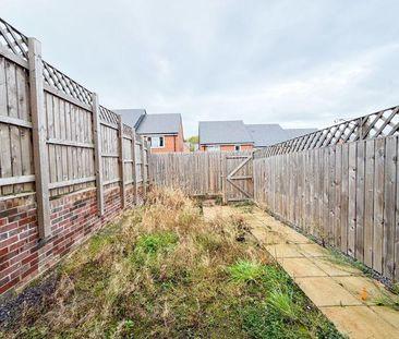 2 bedroom terraced house to rent - Photo 5