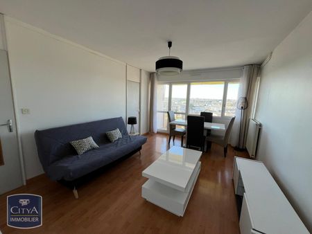 Location Appartement 2 pièces 58m² LAVAL 53000 - Photo 2