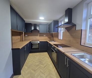 Ferring Close, Harrow HA2, London - Photo 1