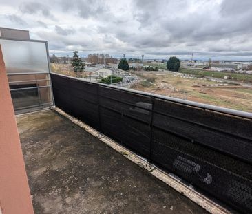 Location Appartement 2 pièces 36m² CLERMONT FERRAND 63100 - Photo 4