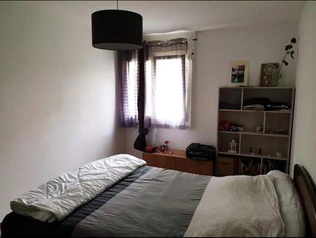 Dans un petit immeuble à Gland, à louer, appartement de 2,5 pièces au rez - Photo 3