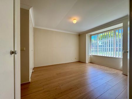 RENOVATED FAMILY HOME! - Photo 5