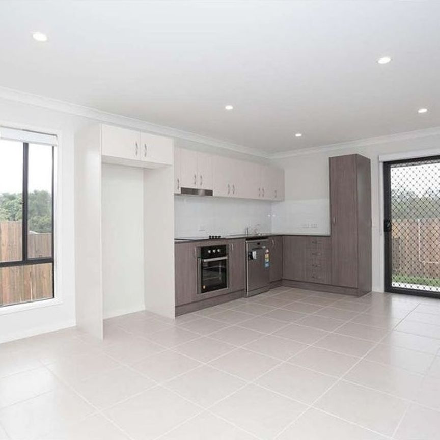 2/9 Sapphire Crescent, 4301, Redbank Plains Qld - Photo 1