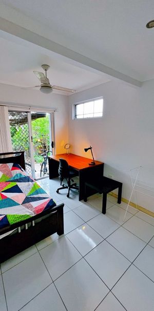 Woolloongabba - Photo 1