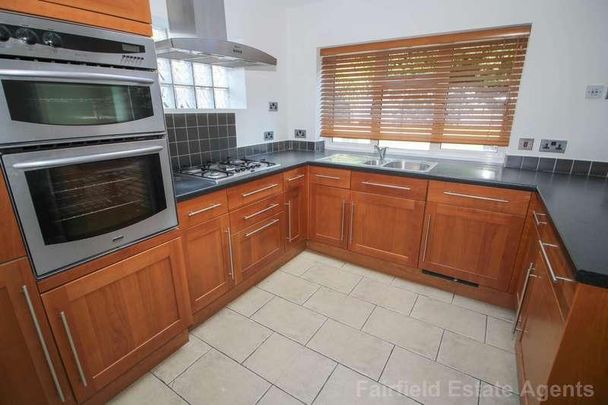 Ash Vale, Maple Cross, Rickmansworth, WD3 - Photo 1