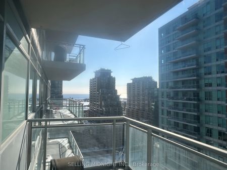 80 Western Battery Road #1701 - Photo 3