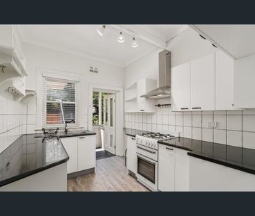 ART DECO GEM, SUPERB LOCATION! - Photo 3