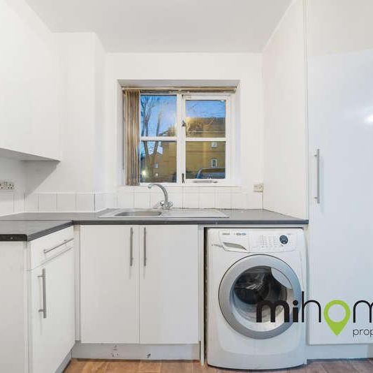 Hispano Mews, Enfield, EN3 - Photo 1