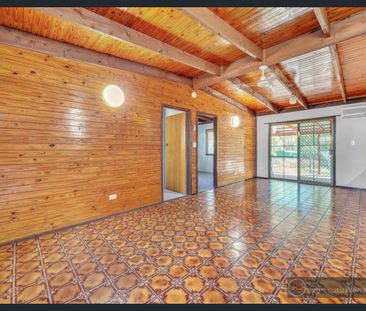 RENTAL DISCLAIMER: Rent will increase from $520 PW to $550 PW after... - Photo 1