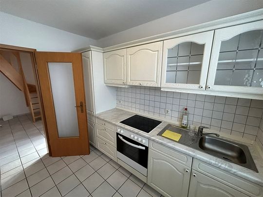 Sanierte 4 Zimmer-Wohnung mit Garage und Balkon in Nienburg - Photo 1
