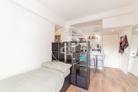 Flat for rent in Recoletos (Madrid) - Foto 2