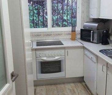 Luxury Villa for rent in Nueva Andalucia, Andalusia - Photo 4