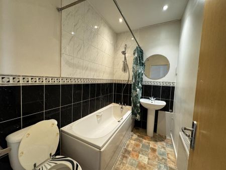 1 bedroom in a house share to rent - Photo 5