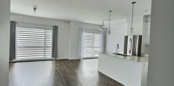 Magnifique condo luxueux avec électroménagers - Photo 2