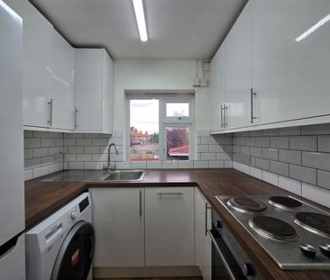 2 bedroom house to rent - Photo 1