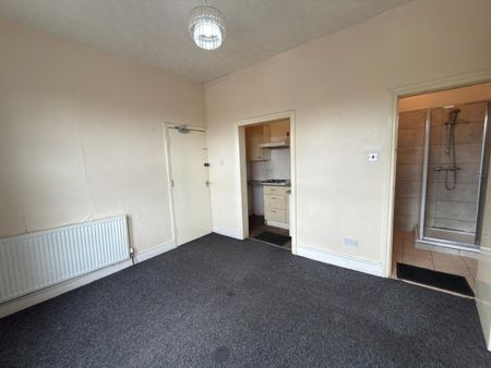 Studio Flat, Heron Mews, IG1 - Photo 5