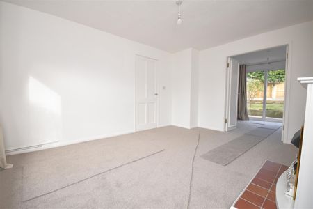 Arden Drive, Neston - Photo 2