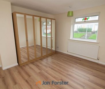 3 Bedroom House - Photo 3