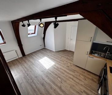 Appartement te huur - Foto 1