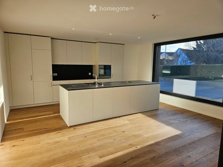 Moderne 4.5-Zimmer-Neubauwohnung mit grosser Loggia-Terasse - Foto 3