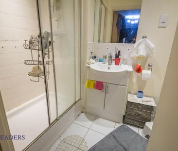 2 bedroom house to rent - Photo 3