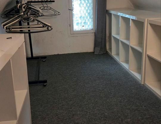 Terrassenwohnung Einliegerwohnung an Einzelperson - Photo 1