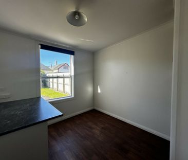 Charming Saint Kilda Rental Awaits You! - Photo 6