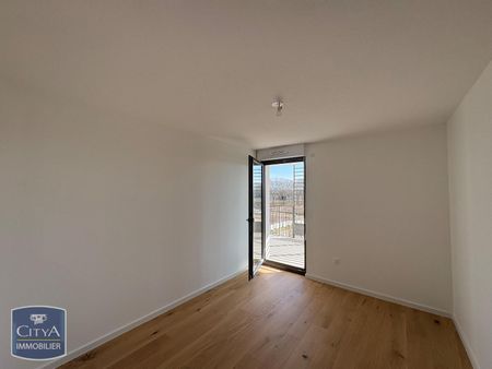 Location Appartement 4 pièces 85m² ILLKIRCH GRAFFENSTADEN 67400 - Photo 4