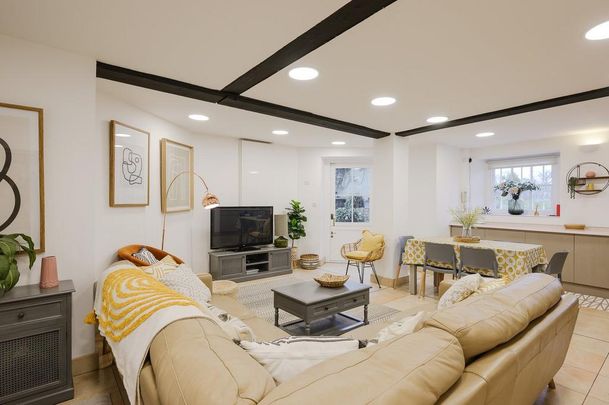 1 bedroom serviced apartment to rent - Photo 1