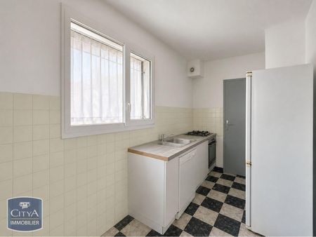 Location Maison 3 pièces 67m² SARRIANS 84260 - Photo 4