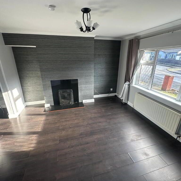 64 Maypole Park, Dromore, BT25 1SH - Photo 1