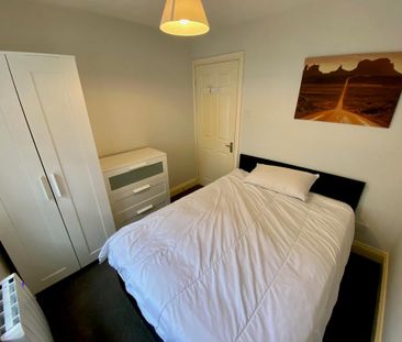 2 bedroom apartment to rent - Photo 6