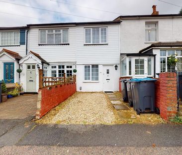 2 bedroom terraced house to rent - Photo 2