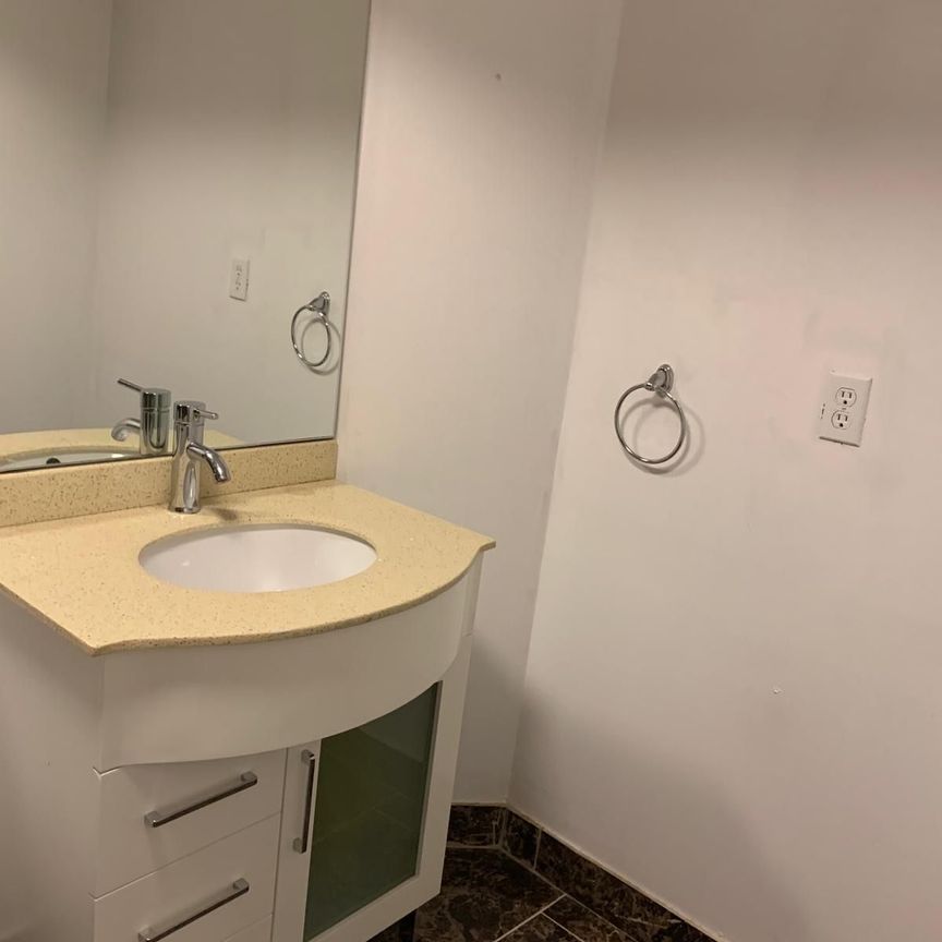 For Lease - 85 October Lane, Aurora, Ontario - Photo 1