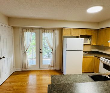 For Lease - 1460 Bishops Gate Unit# 210, Oakville, Ontario - Photo 3