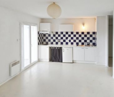 Location Appartement 2 pièces 44m² MONT DE MARSAN 40000 - Photo 5