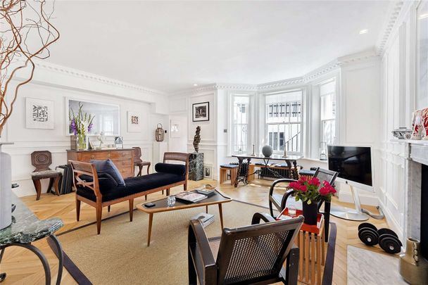 A fantastic one bedroom flat with private patio - Photo 1