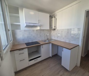 Location Appartement 2 pièces 37m² IVRY SUR SEINE 94200 - Photo 3