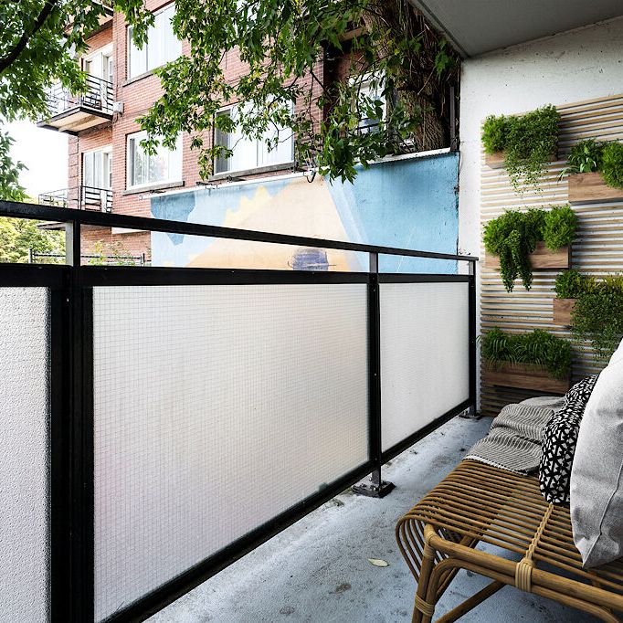 4530 Ch. de la Côte-des-Neiges, Montréal, QC - Photo 1