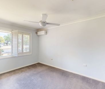 Beautifully renovated South Dubbo home - Photo 3