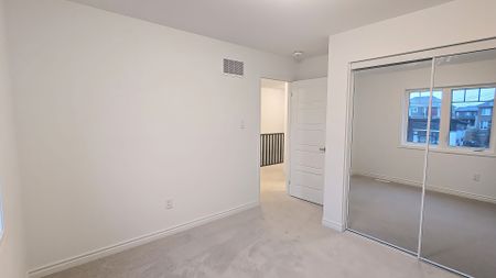 For Lease - 19 Histand Trail, Kitchener, Ontario - Photo 5