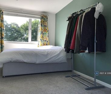 3 bedroom terraced house to rent - Photo 5