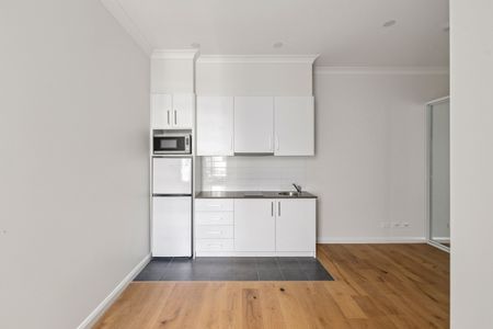 5/130 Campbell Parade, Bondi Beach NSW 2026 - Apartment For Rent | Domain - Photo 2