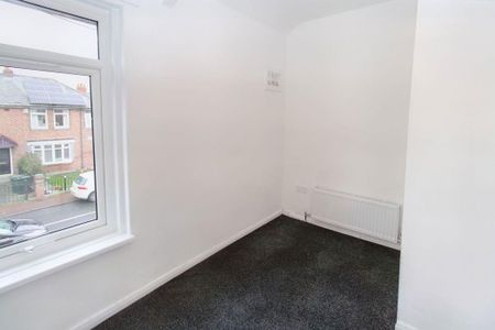 3 bed terraced house to rent in NE6 - Photo 5