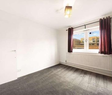 Rosebank Gardens, Bow, E3 - Photo 2